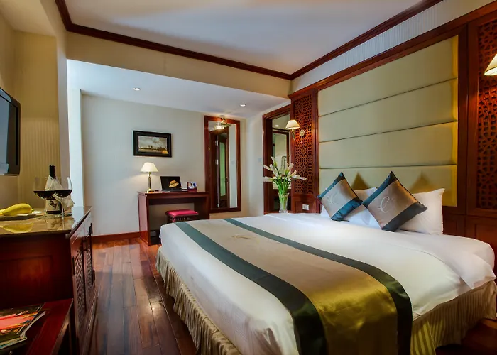 Conifer BoutiqueBoutique Hotel